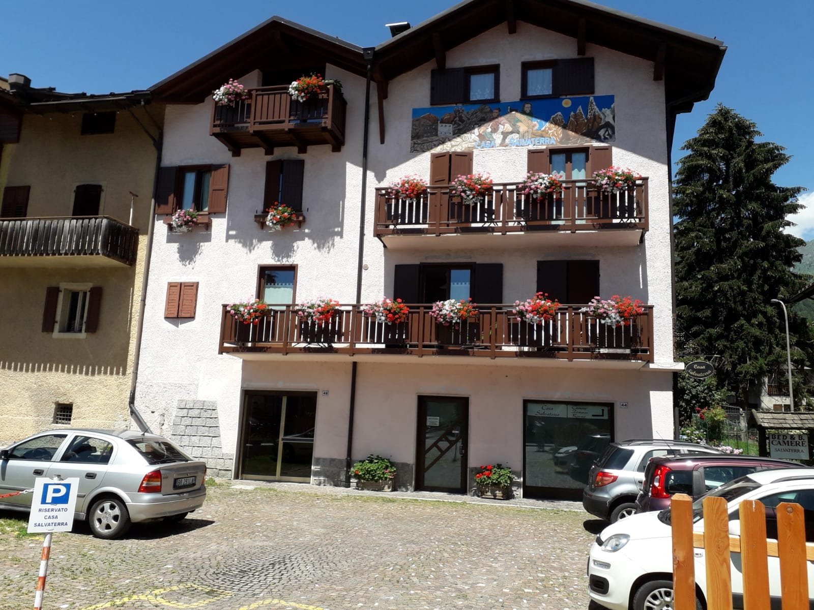 facciata casa salvaterra